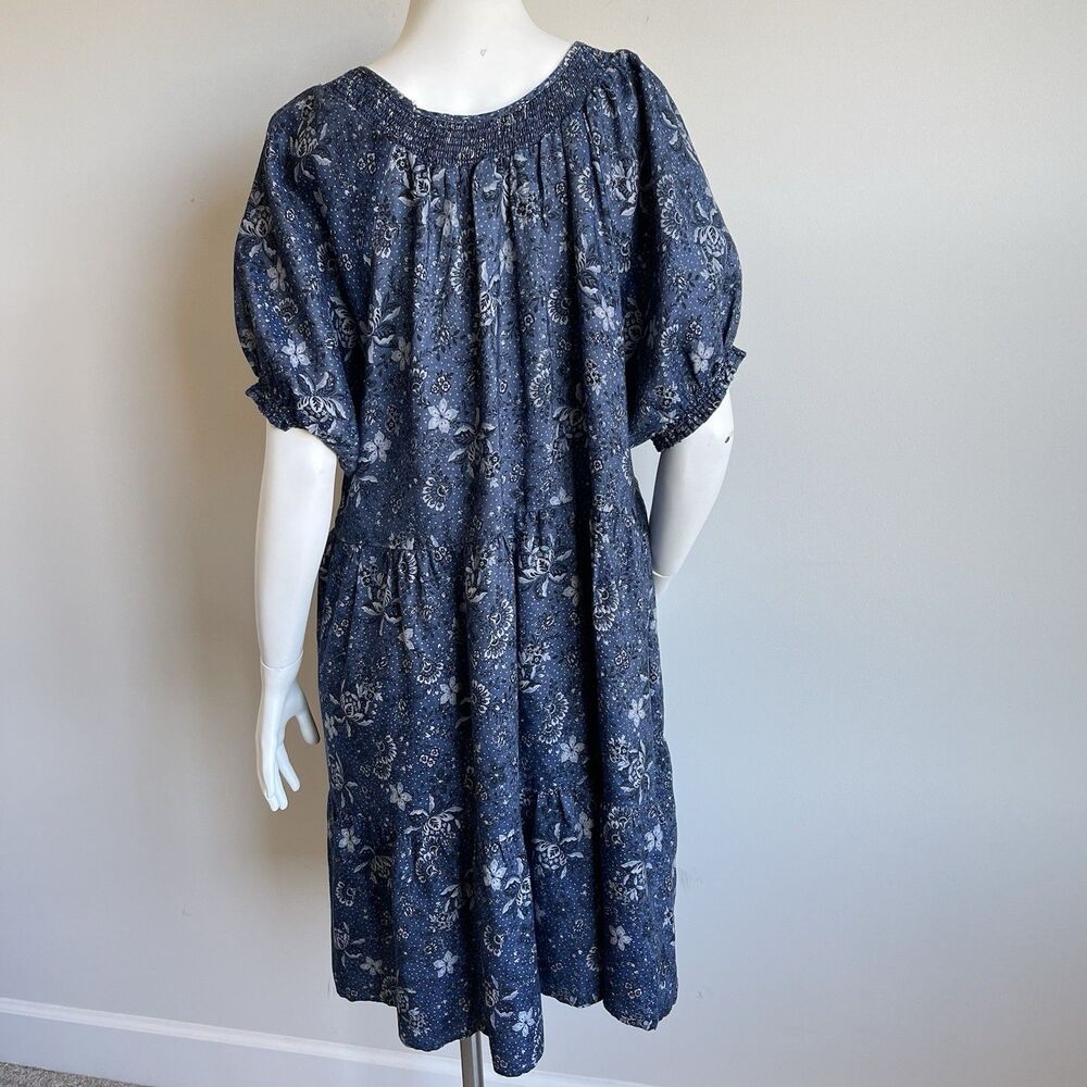 Torrid‎ Plus Size 1X Chambray Floral Puff Sleeve Smocked Tiered Dress Blue - Picture 8 of 13